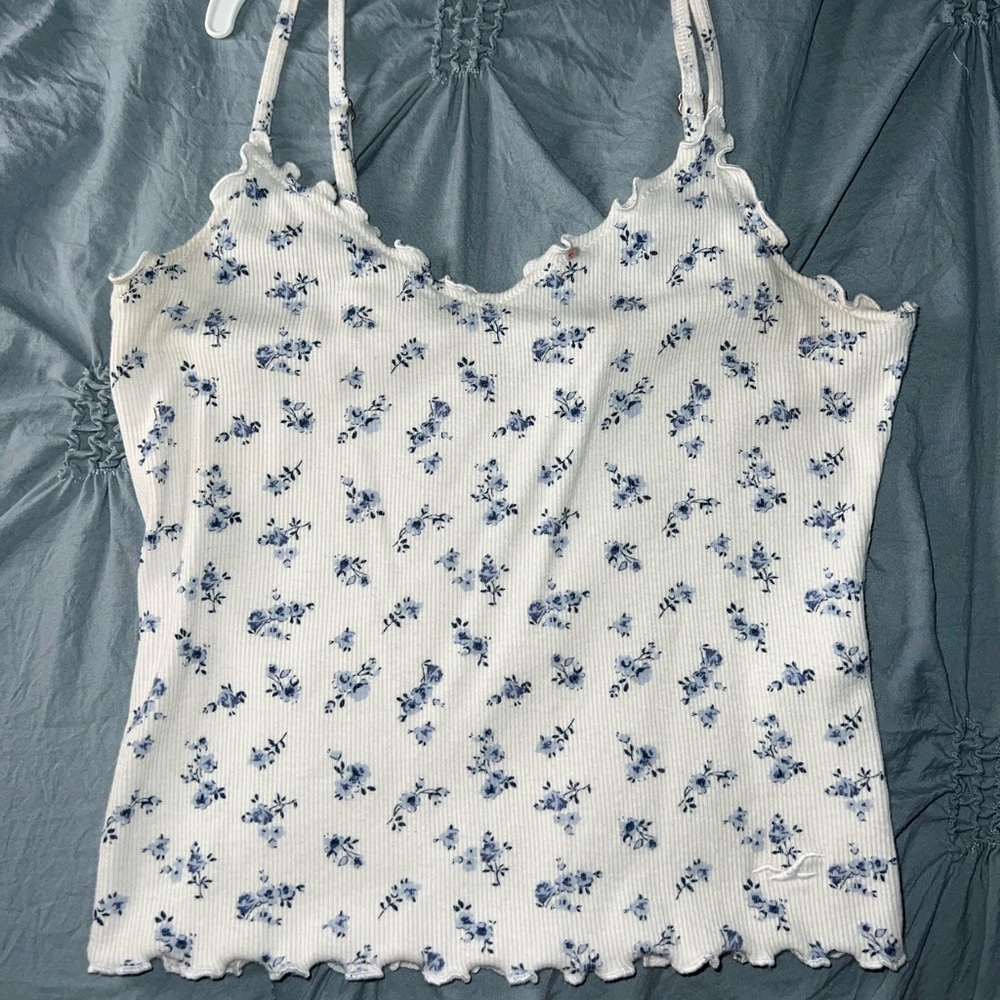 White floral Hollister tank top